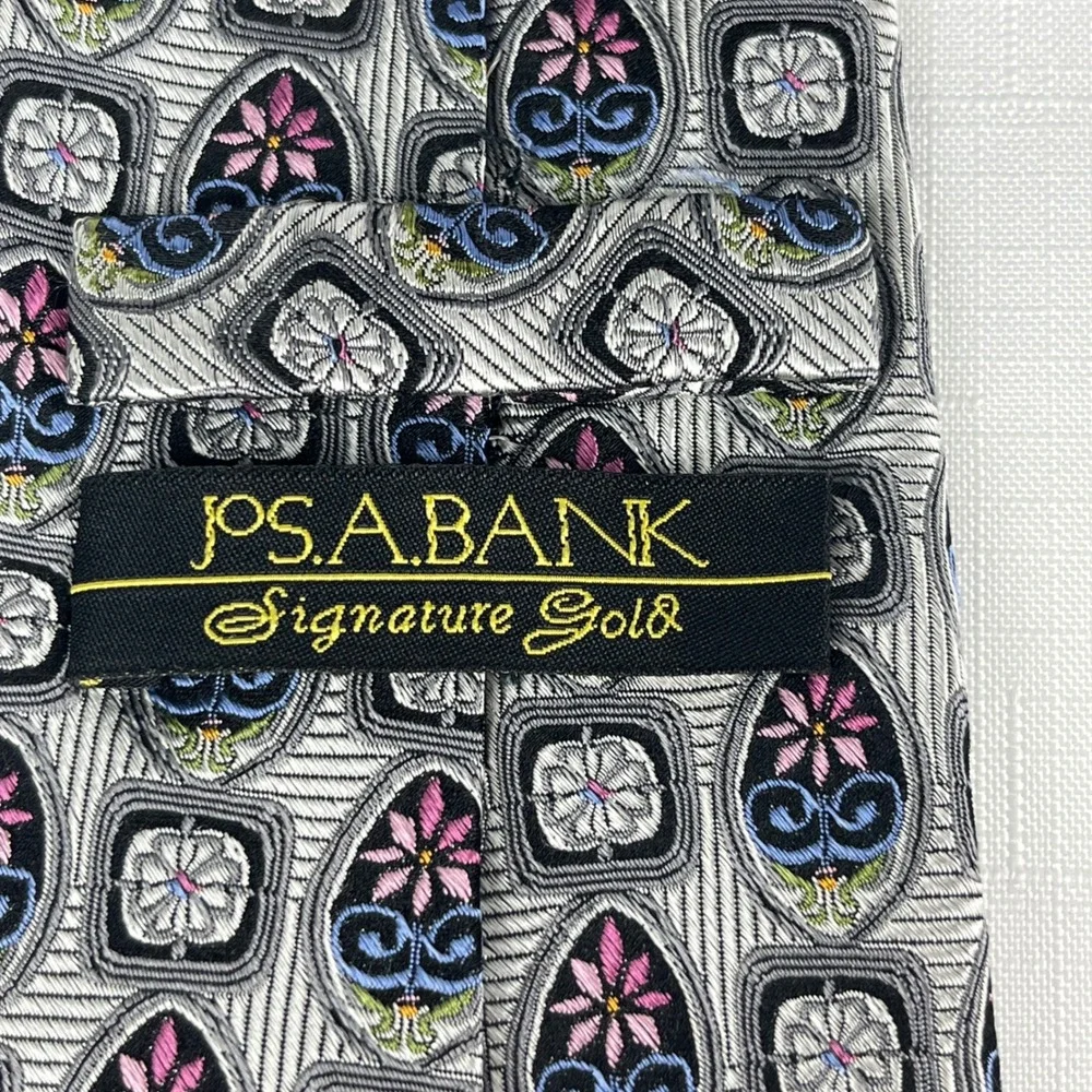 Jos. A. Bank Tie Mens Silver Black Floral Medallion Silk Signature Gold USA‎